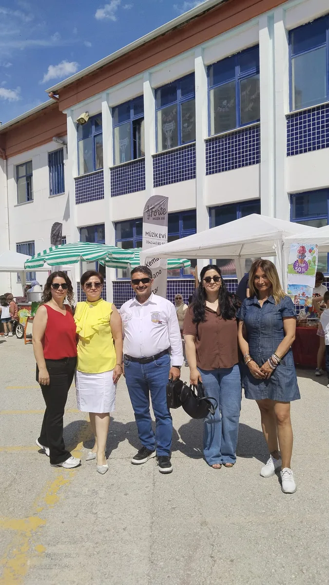 Melek Kener kurs sınıf içi etkinlik öğrenciler birlikte öğreniyor