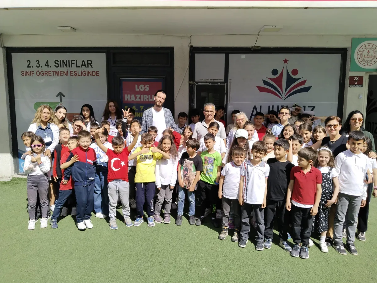 Melek Kener Kişisel Gelişim Kursu Etkinlik Anısı 33